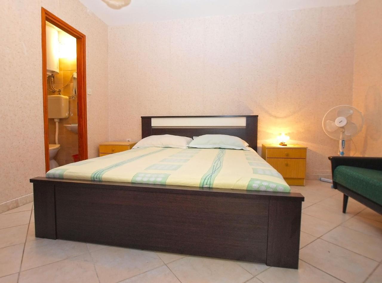 Rooms Antun 1238 메덜린 외부 사진